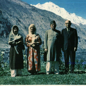 Left Queen Rani and third from left Mir Muhammed Samal Khan in 1961.